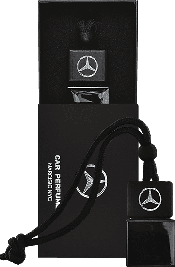 Cube Noir CARVAME suspendat, cu ambalaj premium.